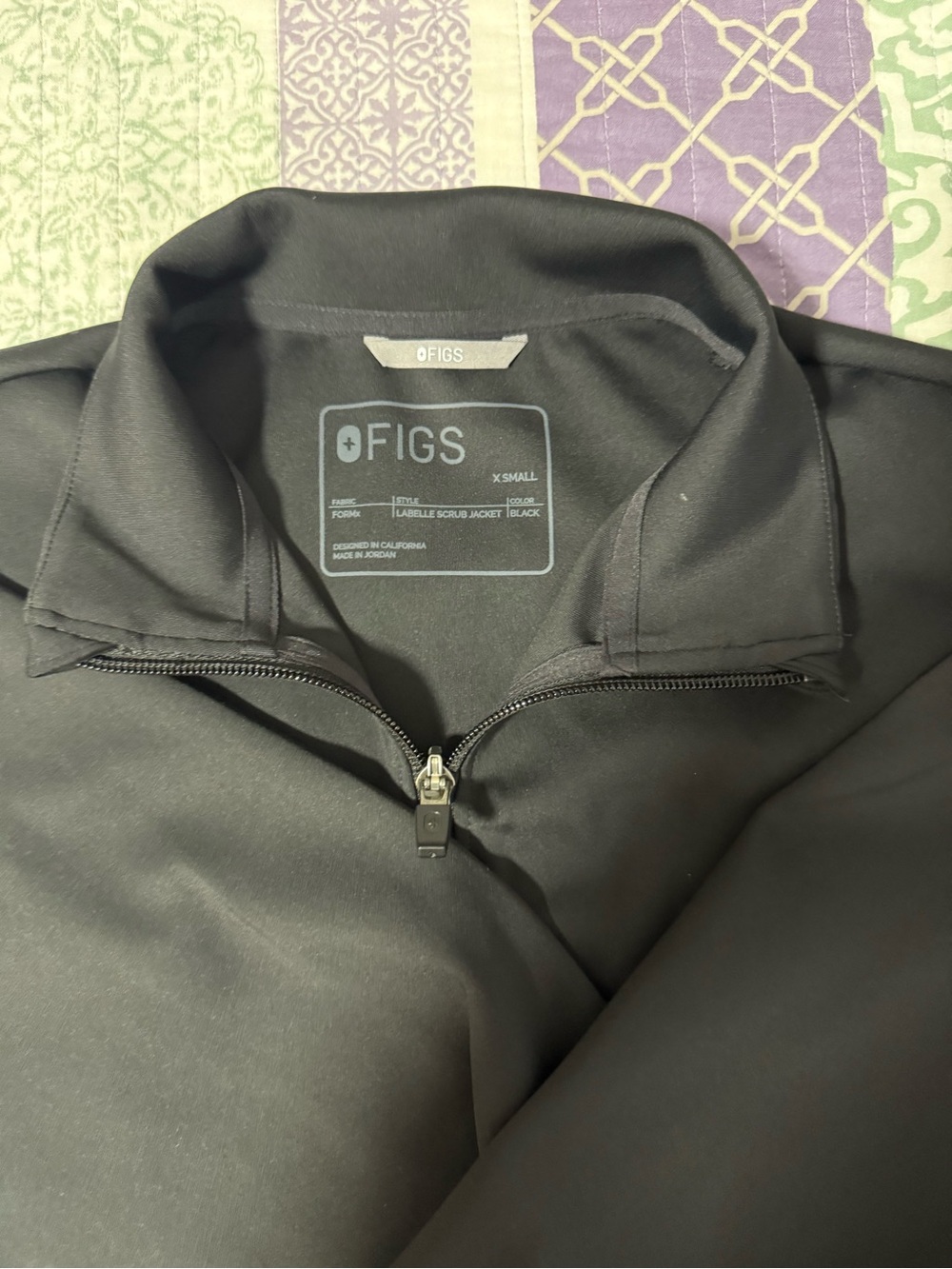 Figs Men’s Black Lightweight Quarter-Zip Shirt Jacket